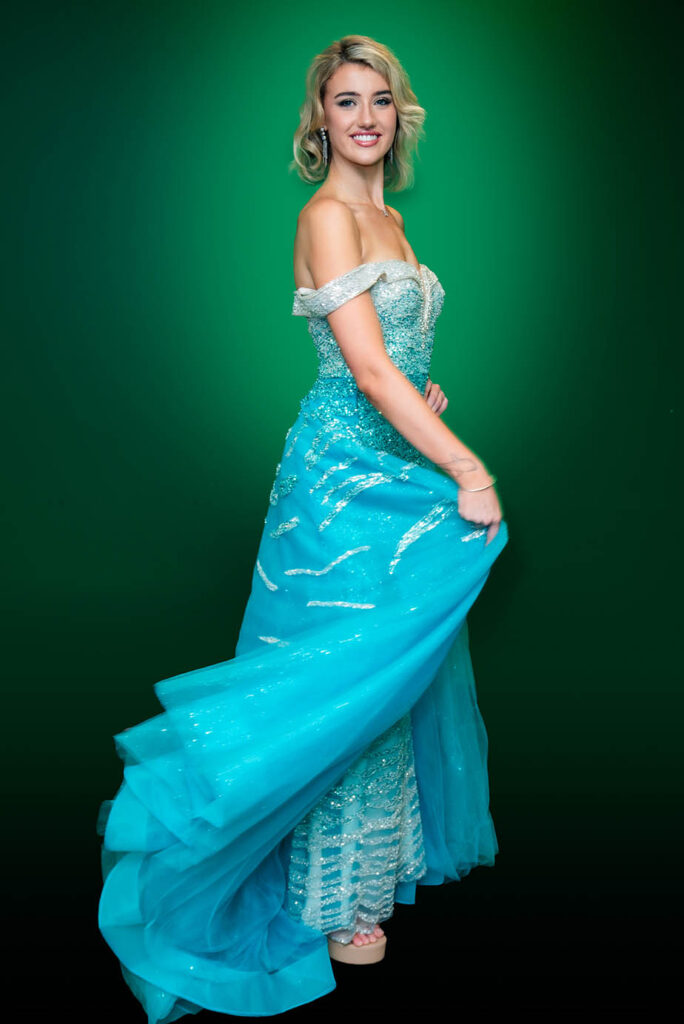 RISING STARS Archives - Model & Mode